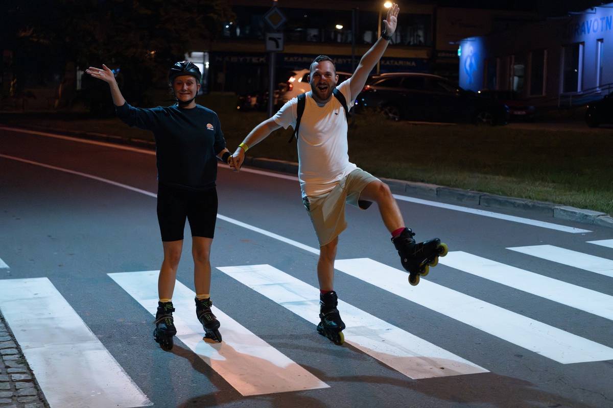 Obnovujeme tradici večerní inline projížďky po hlavních tazích města! Letos se můžete nejen projet po zrenovovaných cestách bez aut, ale také rozhodnout o tom, jaký doprovodný program si užijeme před startem. Vyberte, jaký doprovodný program byste na letošní inline jízdě chtěli zažít! 🎶🎨 Hlasování zabere jen chvíli a může ovlivnit podobu celé akce. 👉 Klikněte zde a vyberte svou možnost: https://www.munipolis.cz/app/anketa/anketa-na-inline-po-karvine 📅 Nečekejte – anketa běží jen omezenou dobu!  Děkujeme, že se podílíte na dění v Karviné!
