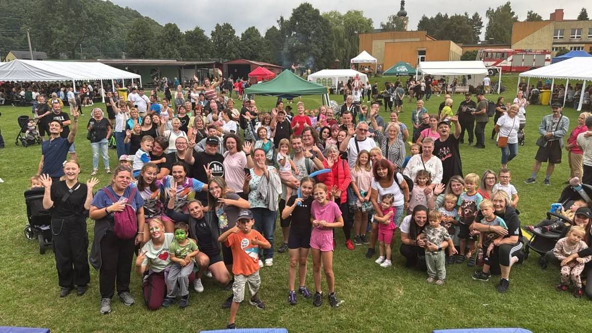 Vedení obce srdečně děkuje všem návštěvníkům za hojnou účast na letošním Dni obce. Vaše přítomnost pomohla vytvořit krásnou a přátelskou atmosféru. Děkujeme