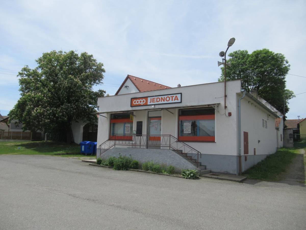 Z důvodu čerpání  dovolené bude prodejní doba v prodejně potravin COOP ve Velké Turné  takto: Od středy 30.7.2025 do středy 6.8.2025 bude  otevřeno od 7:00  do 11:00hod.