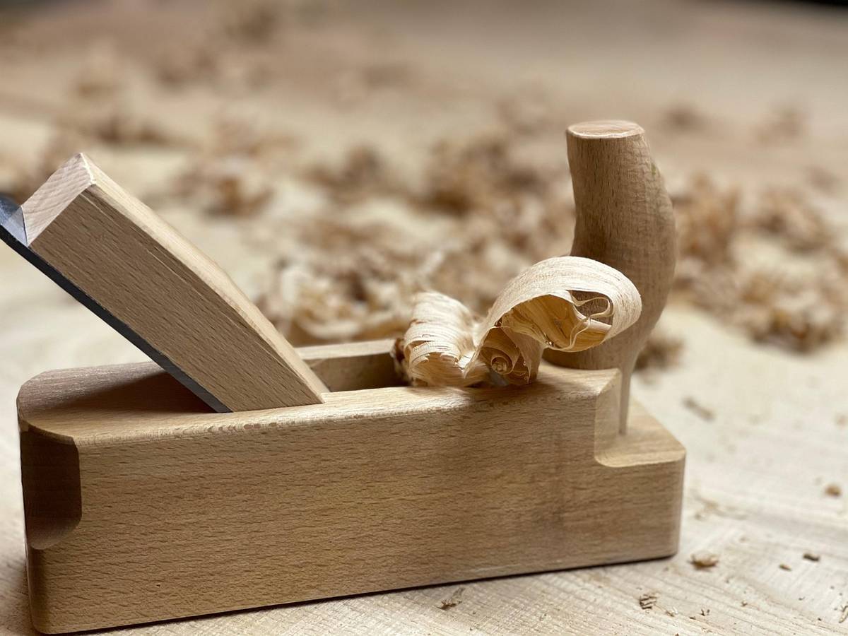 PILA Jablonce zve sousedy a všechny zájemce o práci se dřevem na již 7. ročník předvedení práce mistrů řezbářských. Na místě budou i díla již dříve vytvořená.   Na návštěvu se těší Jablonečtí dřevaři v úterý 5.8.2025 od cca 10 hodin. Součást akce občerstvení.