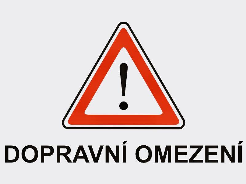 Upozorňujeme občany i návštěvníky, že v souvislosti s konáním slavnostního vyhlášení výsledků krajského kola soutěže Vesnice roku 2025 budou v obci platit dopravní omezení od pátku 15. 8. do neděle 17. 8. 2025 (resp. do sundání značení).
