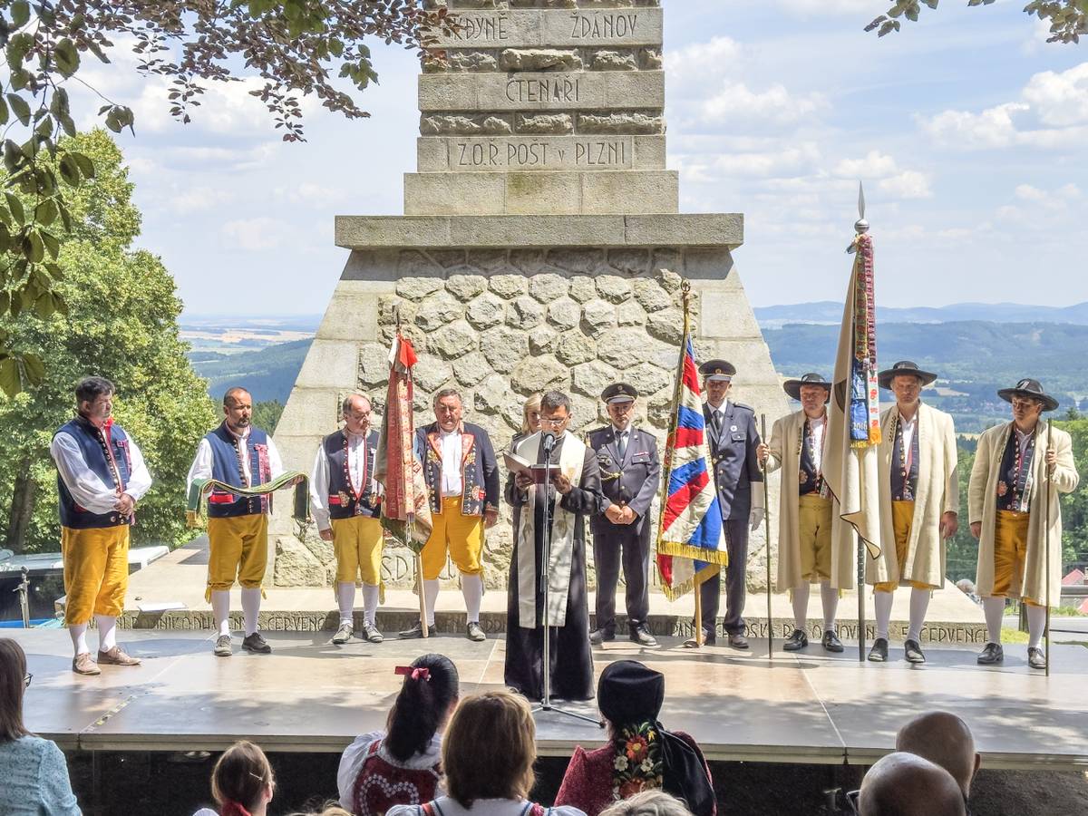 V sobotu 5. července si městys Klenčí pod Čerchovem důstojně připomněl 100. výročí úmrtí svého nejvýznamnějšího rodáka Jindřicha Šimona Baara, významného spisovatele, kněze a patriota, který je neodmyslitelně spojen s tímto krajem.