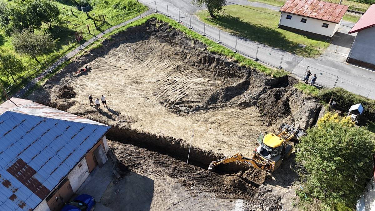 Po štyroch rokoch vybavovania pozemku a ďalších troch rokoch trpezlivých neúspechov bolo obci Vysoká nad Kysucou dňa 12. 12. 2024 doručené rozhodnutie o schválení žiadosti o poskytnutie nenávratného finančného príspevku na výstavbu zberného dvora. Čítať ďalej…