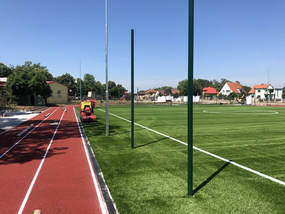 Oznamujeme občanům, že ve dnech 26.8. a 27.8 bude uzavřeno školní hřiště. Důvodem je údržba a čištění hracích ploch.