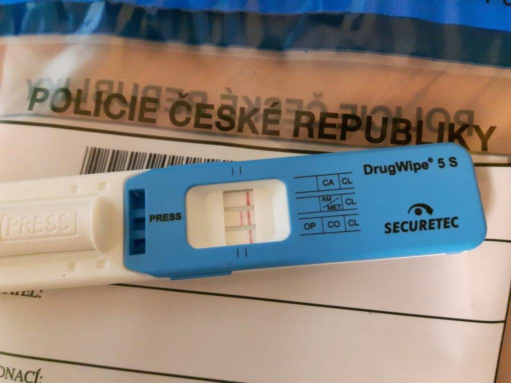 Během předposledního prázdninového víkendu se policisté zaměřili na nejzranitelnější účastníky silničního provozu. Výsledky této akce jsou zajímavé. Z několika desítek kontrolovaných cyklistů jich 9 usedlo za řídítka pod vlivem návykových látek.