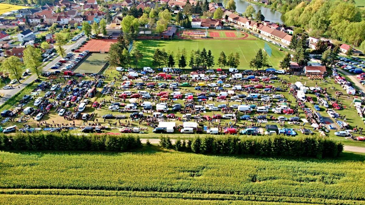 TJ Sokol Studenec a SDH Studenec zvou všechny na burzu auto moto a jiného zboží. Přijďte výhodně prodat nebo nakoupit a nebo se jen dobře najíst.