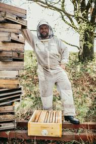 Josef připravuje medníky