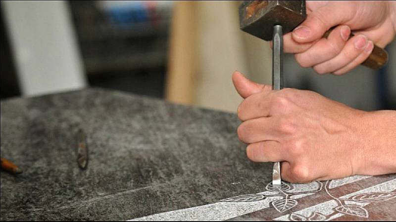 Kamenictví Janošek oznamuje všem občanům, že bude v sobotu 13. září od 11:30 do 12:00 hodin na hřbitově přijímat objednávky na kamenické práce a úpravy pomníků se slevou -20%.    Dostavte se za každého počasí.