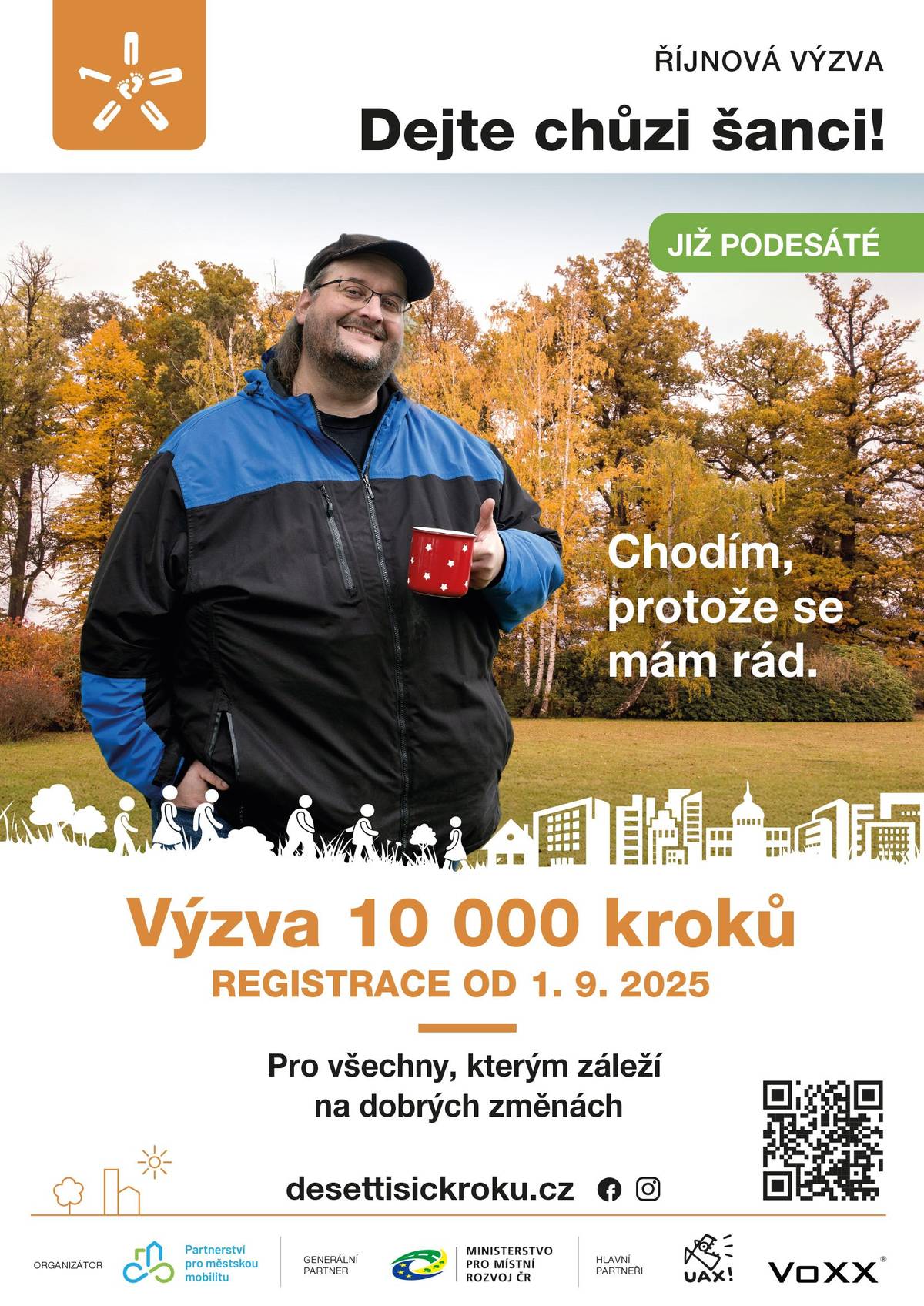 Milí obyvatelé Hodonína, máme pro vás skvělou zprávu – naše město se i letos zapojuje do celostátní výzvy 10 000 kroků, která startuje už 1. října! 🚶♀️🚶♂️ 👉 Přihlašování je právě spuštěno – zapojte se jednoduše na www.desettisickroku.cz a přidejte se k tisícům lidí po celé republice, kteří chtějí udělat něco pro své zdraví i dobrou náladu. Výzva je pro každého – ať už rádi chodíte na dlouhé procházky, běháte, nebo si prostě chcete zpestřit každodenní život. Cílem je motivace k pravidelnému pohybu, a to se určitě vyplatí. Můžete soutěžit sami za sebe nebo si vytvořit tým a porovnávat výsledky s přáteli, rodinou či kolegy. Zapisování kroků je velmi jednoduché – údaje lze zadávat přímo přes aplikaci, kterou si snadno spárujete s telefonem či chytrými hodinkami. Všechny potřebné informace najdete na webových stránkách www.desettisickroku.cz. Tak neváhejte a přidejte se k nám – společně uděláme další krok pro zdravější a aktivnější Hodonín! 💚 Těšíme se na vaše kilometry! Za organizační tým Hodonín Mgr. Andrea Hradilová
