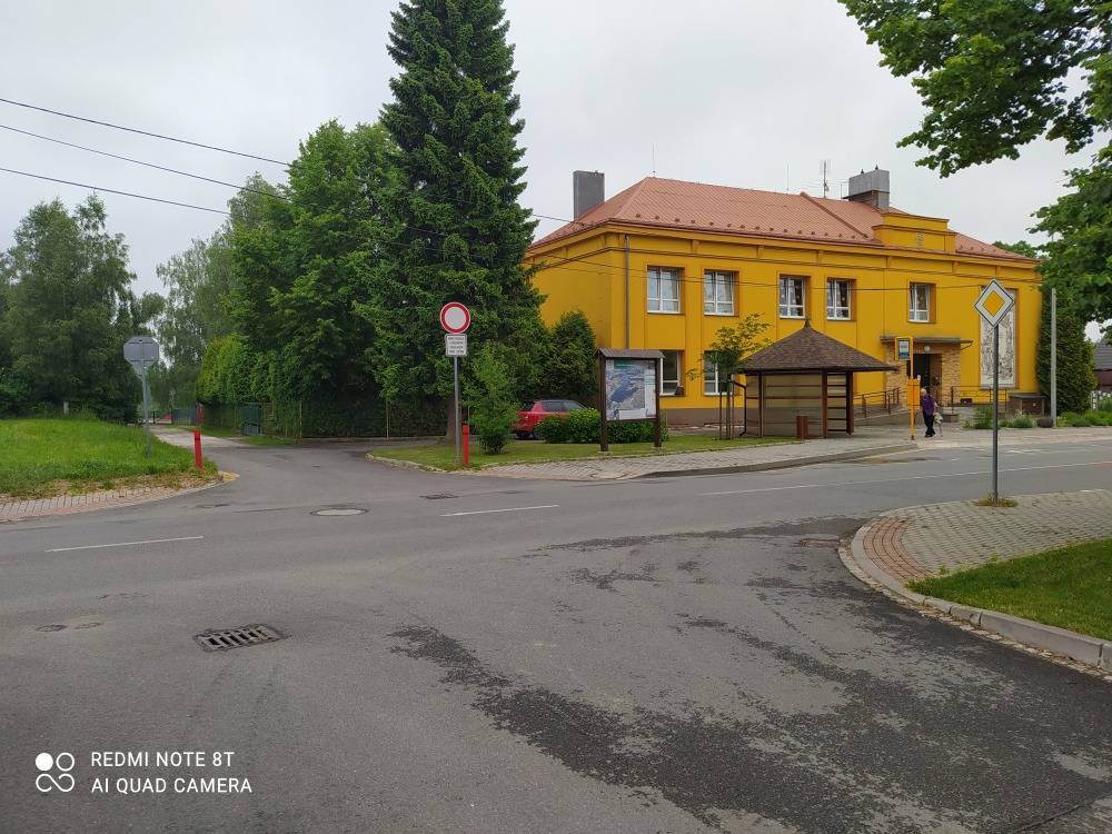 PŘÍSTAVBA ŠKOLY V LUČINĚ - jak se staví první patro