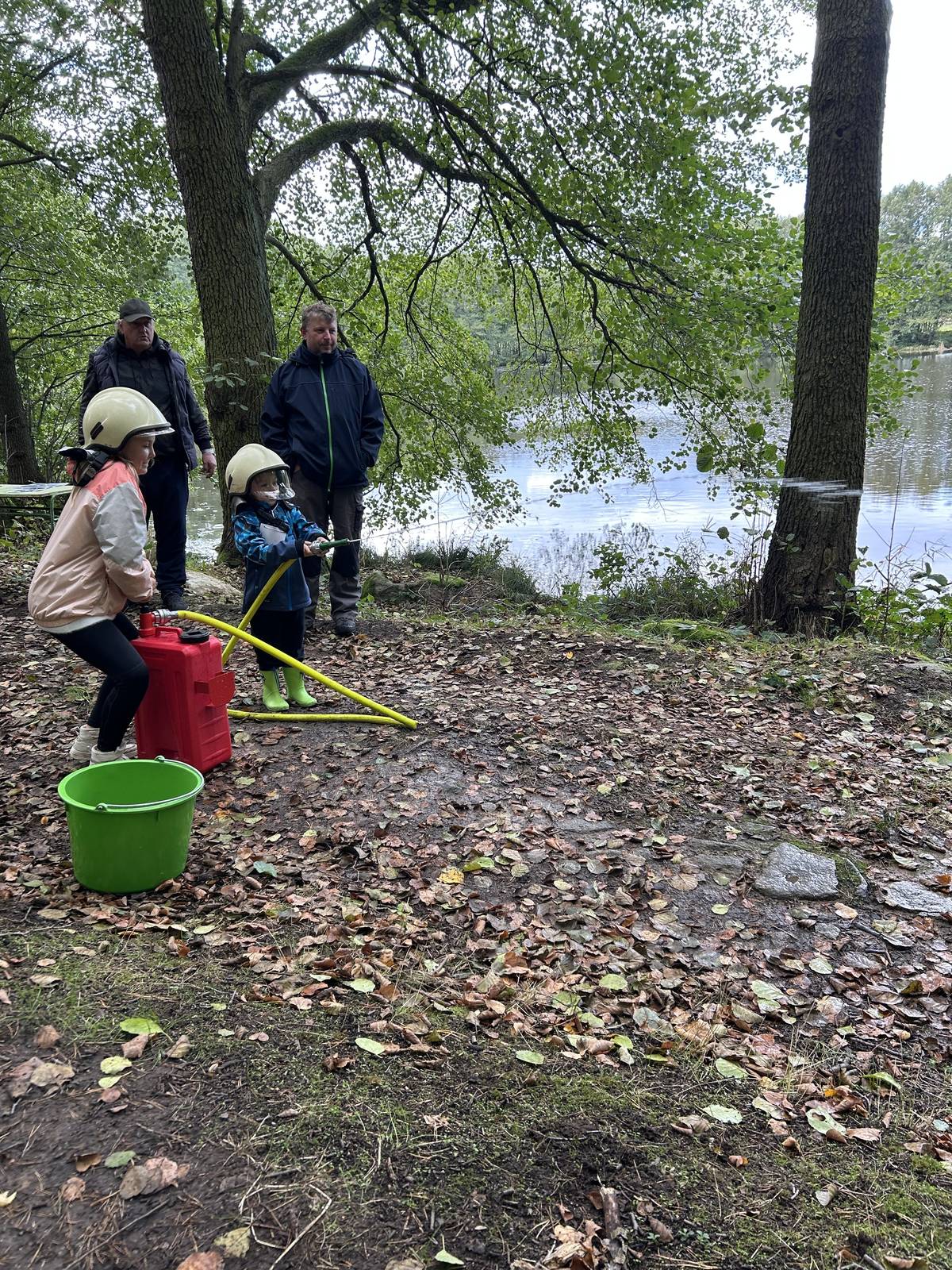 VI. viklanské hrátky pro děti i mládež se konají v so 27. 9. od 14,00 na hřišti pod školou v Kadově, jste srdečně zváni.