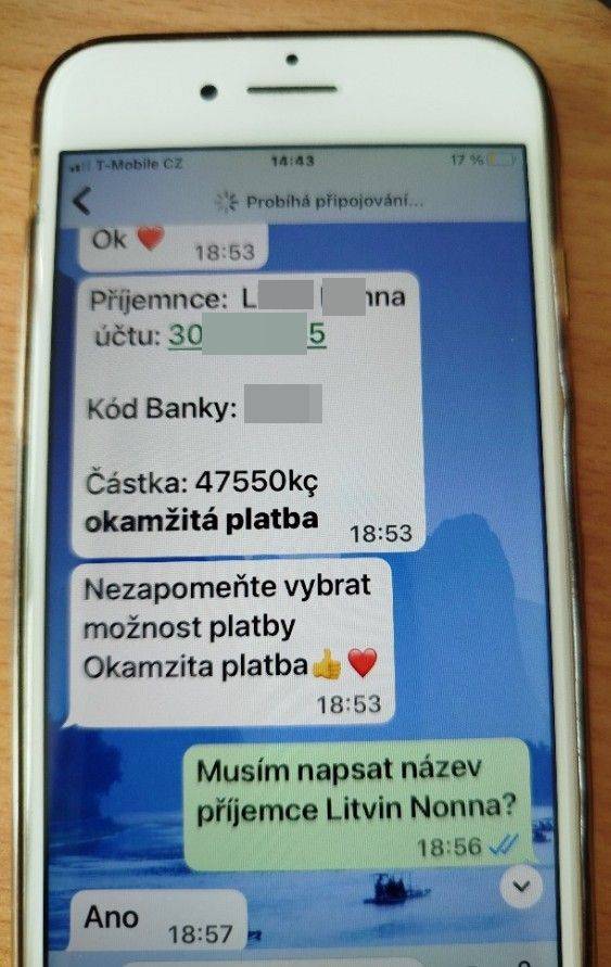 Informace PČR k podvodným zprávám a telefonátům.