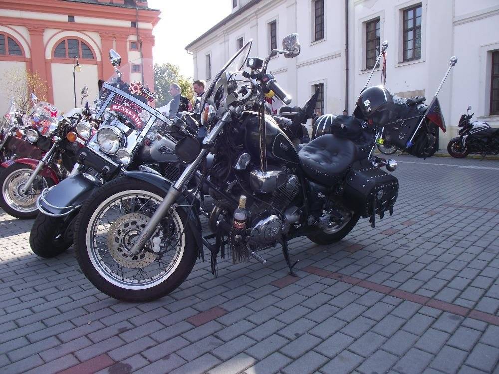 V neděli 28. 9. se uskuteční 11. ročník Svatováclavské jízdy motocyklů, která povede z centra Prahy přes Vinoř do Staré Boleslavi. Jízda má odstartovat ve 12 hodin, kolem 12.30 by měla projíždět Vinoří. Organizátoři předpokládají, že se akce zúčastní na 200 motorek. Je pravděpodobné, že jízda na malou chvíli ovlivní dopravu ve Vinoři. Buďte prosím trpěliví. Trasa na území hlavního města Prahy.