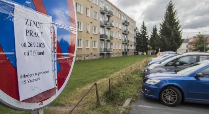 Varnsdorf se v krátkém čase pouští do další etapy zvelebování veřejné zeleně.  Tentokrát se úpravy dotknou prostoru kolem panelových domů mezi ulicemi Legií, Partyzánů a T. G. Masaryka.