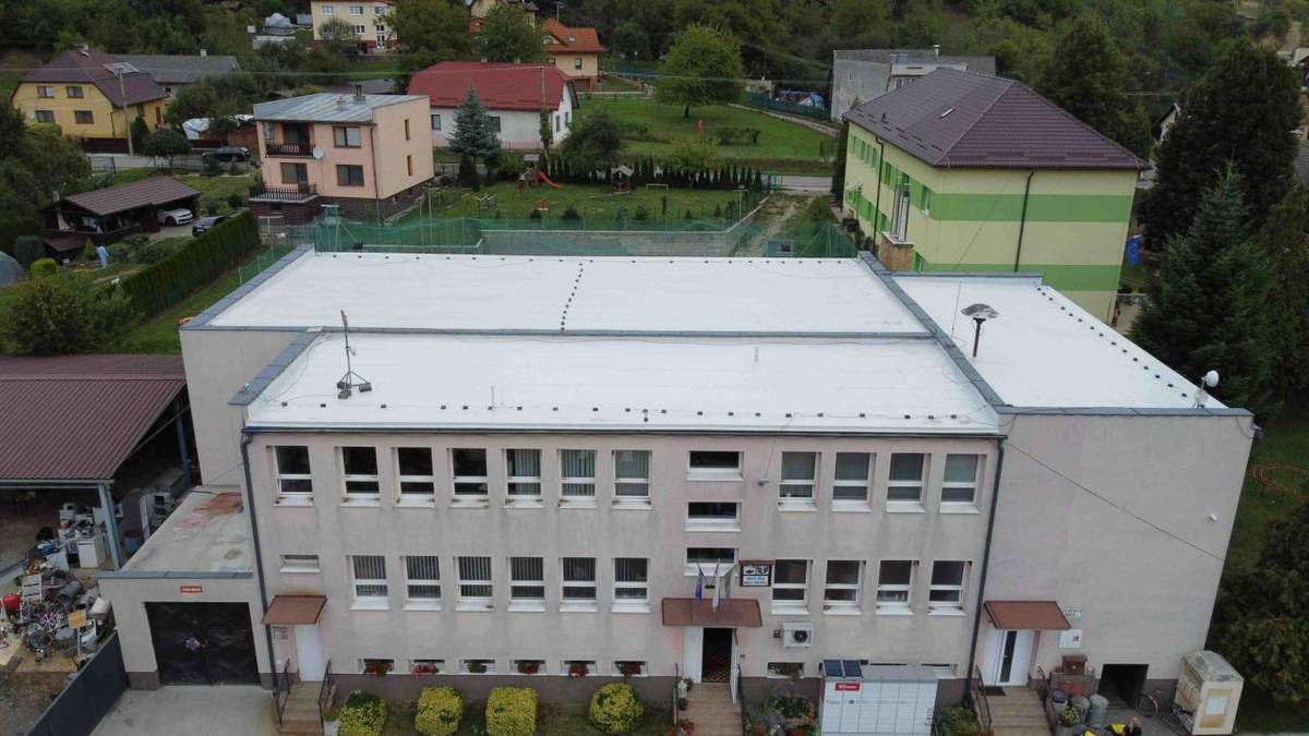 rekonštrukcia strechy