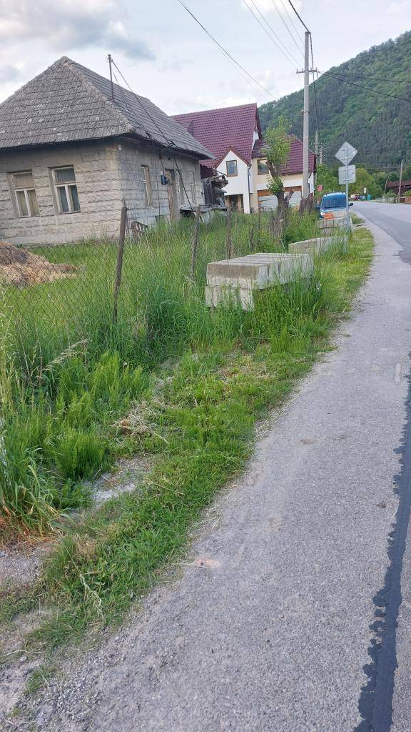 S podporou Ministerstva financií SR a Úradu vlády SR sme vybudovali chodník pre peších.