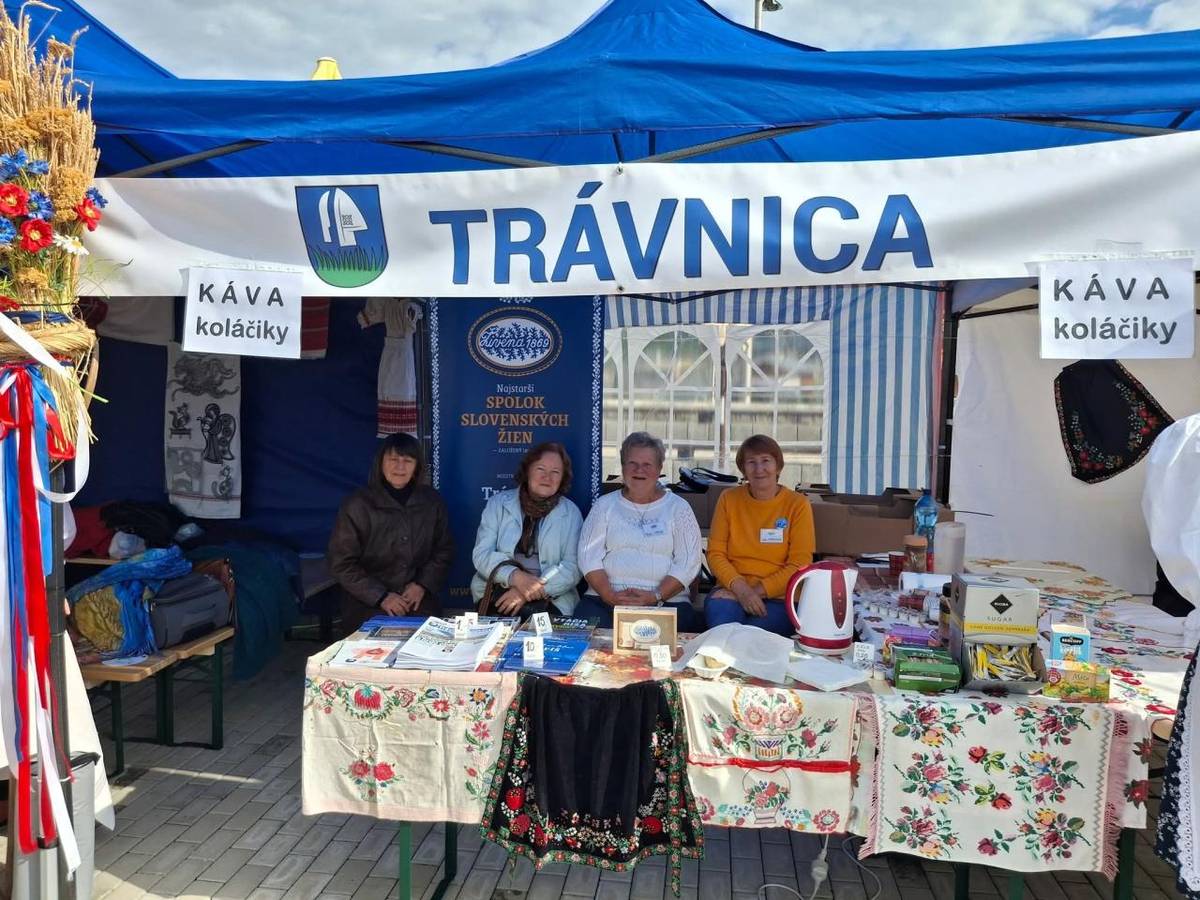 Konal sa v sobotu 27.09. 2025 na Termálnom kúpalisku v Podhájskej. Trávnicu reprezentovali naše Živeniarky, Dobrovoľný hasičský zbor a Karolína Bauer.