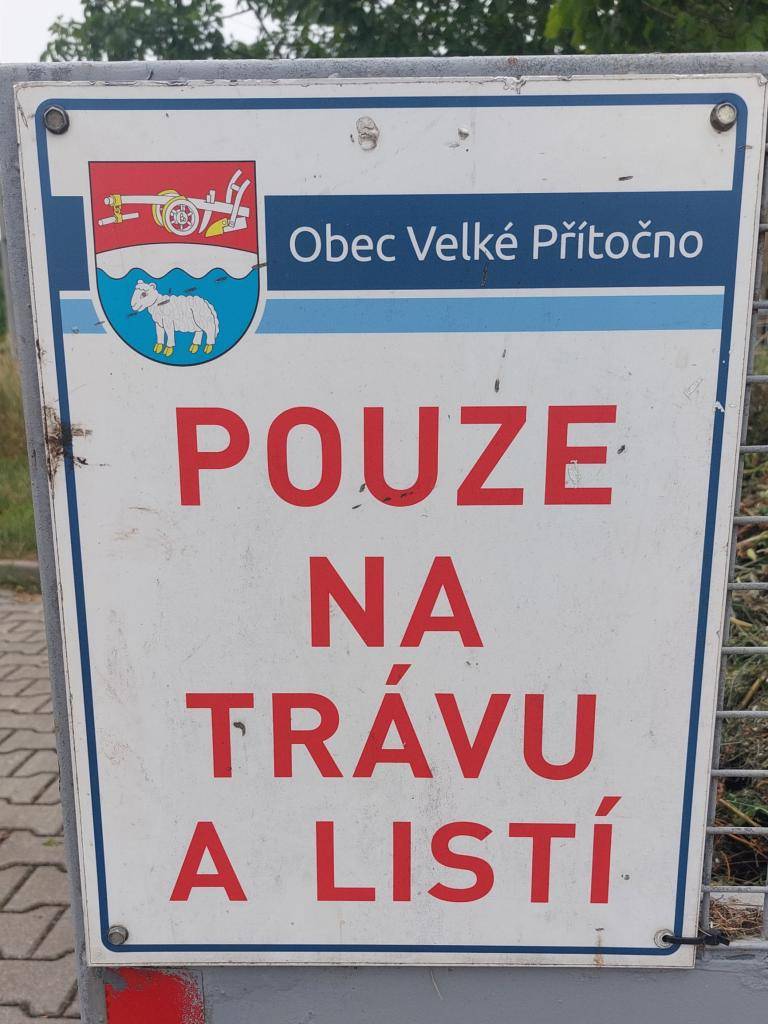 opatření - do ulice Sluneční nebudou kontejnery dočasně umísťovány