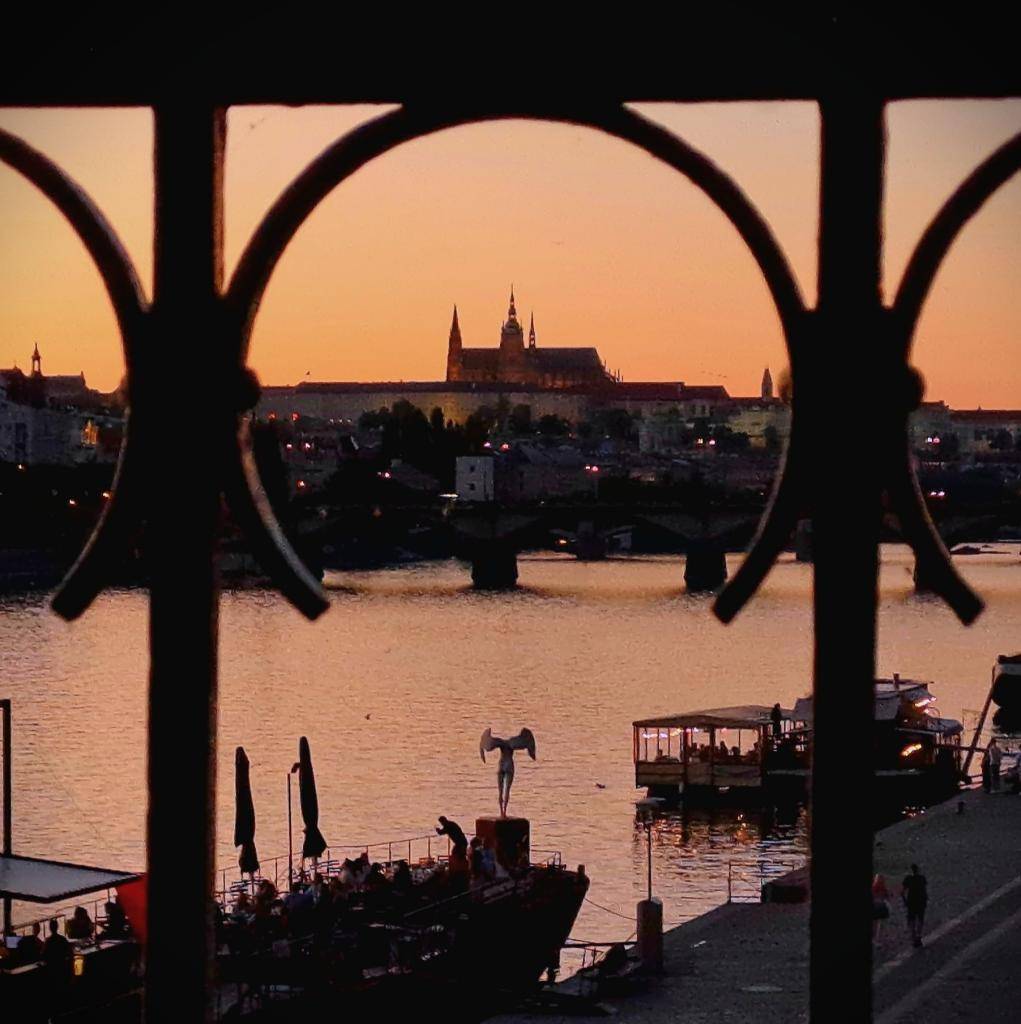 Jako už tradičně byly počty voličů pod Skalou a také kvalita jejich volby silně nadstandardní.
