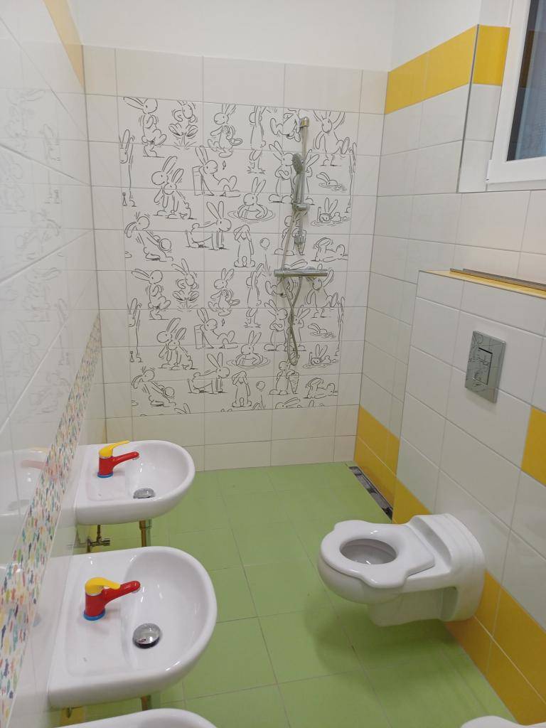 Obec Radovesnice I. plánuje od ledna 2026 otevřít dětskou skupinu s kapacitou 12 dětí.