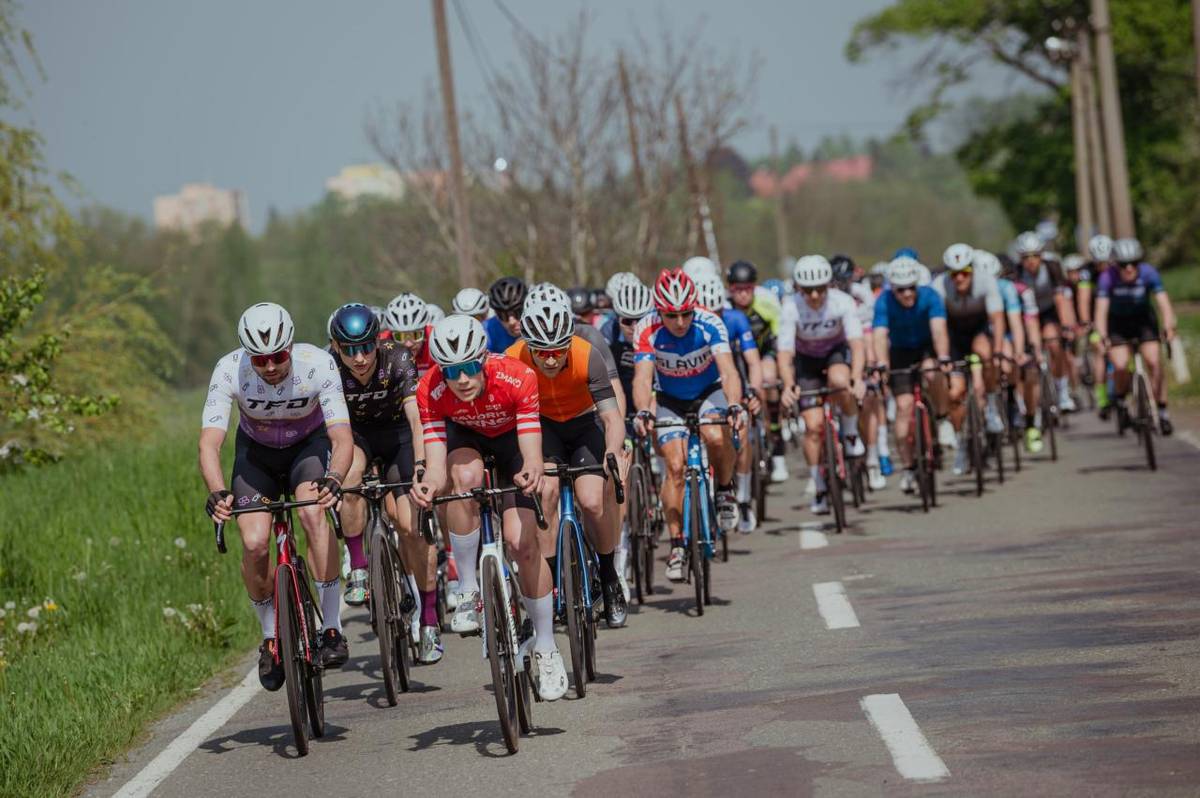 Tuto neděli, 12. 10. 2025 se pojede již 12. ročník cyklomaratonu DEKOM SYSTEM Sudety tour.