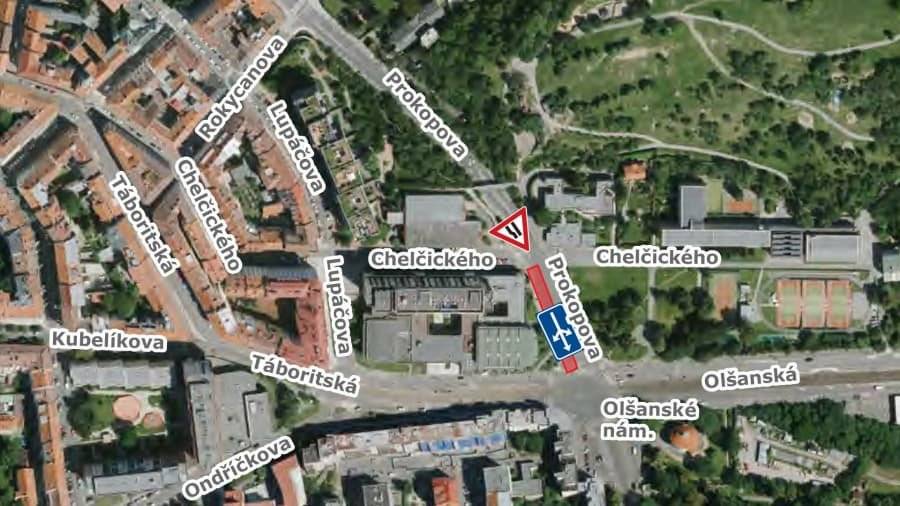 Vážení sousedé,   upozorňujeme, že práce na komunikaci Prokopova v úseku Chelčického – Olšanské náměstí se prodlužují do 31. 12. 2025. Zvětšuje se také rozsah záboru – v uvedeném směru se provoz omezuje ze tří řadících pruhů do jednoho řadícího pruhu, v opačném směru zůstává zachován jeden jízdní pruh.  Další informace najdete na webu praha3.cz. Investor: Pražské vodovody a kanalizace, a.s., odpovědný pracovník: Jiří Urban  Zhotovitel: Čermák a Hrachovec a.s., odpovědný pracovník: Robert Čermák, tel. 602 326 362.