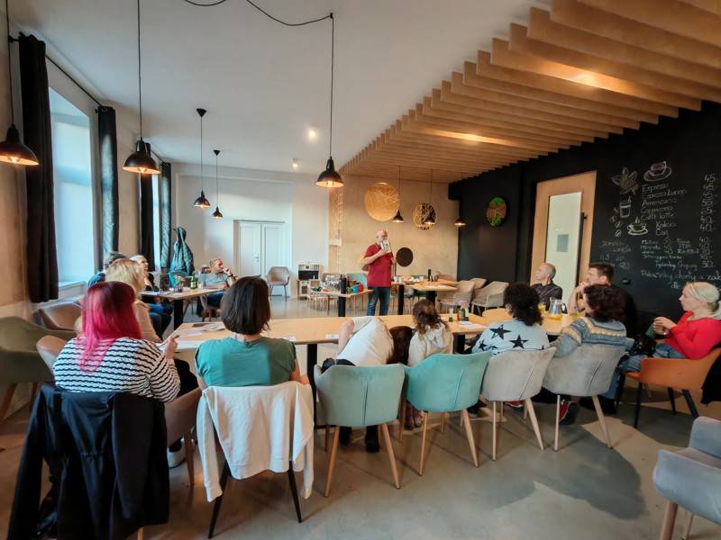 Setkání v KafeBaru na Čajové pohodě na téma Yerba maté uspořádala Městská knihovna.