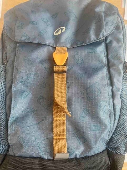 V pátek 10.10.2025 byl v podvečerních hodinách nalezen v parku na náměstí Svobody batoh. Majitel/ka si batoh může vyzvednout na úřadě městyse.