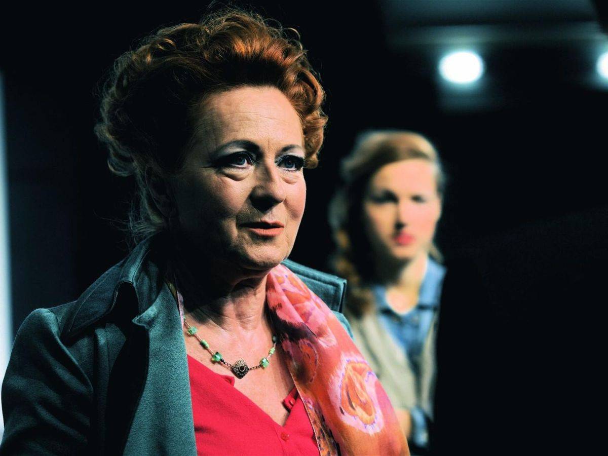 Další mimořádná nabídka vstupenek do Měšťanské besedy na divadelní představení VÍM, ŽE VÍŠ, ŽE VÍM, které se koná dne 15. září 2026 od 19:00 hodin.