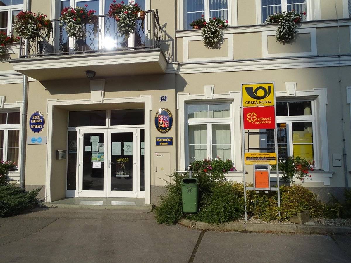 ℹ️✉️ Informujeme občany, že v pátek 17. 10. bude pošta ve Křtinách otevřená jen od 8:00 do 12:00.