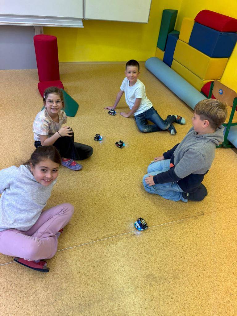 Středa 8.10. patřila robotům.