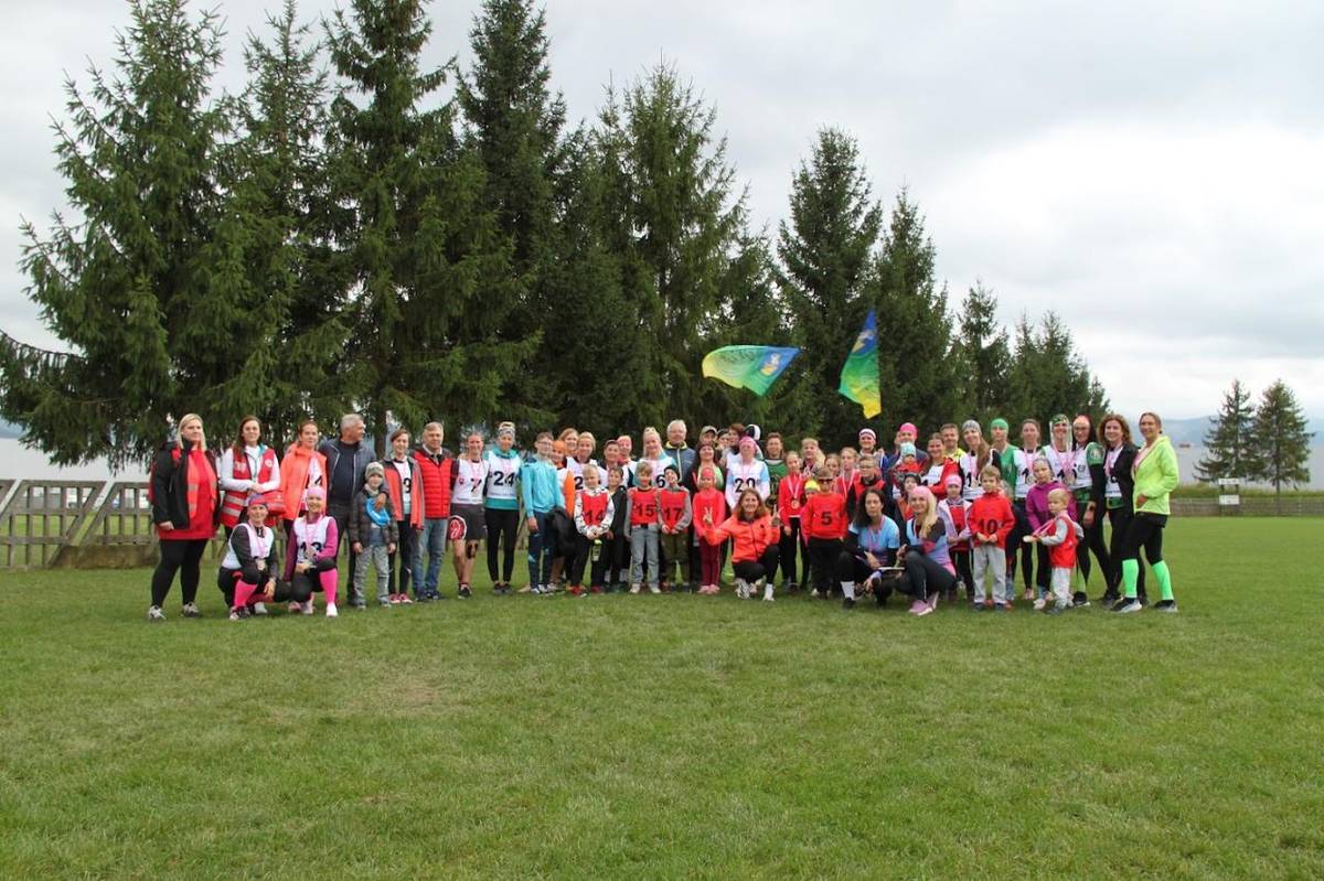 Jesenný beh žien obcí Nededza - Teplička nad Váhom 2025 napísal už 12. ročník.  Na trať dlhú 4,75 km z Nededze do Tepličky nad Váhom sa postavilo 34 žien, dievčat a detí.