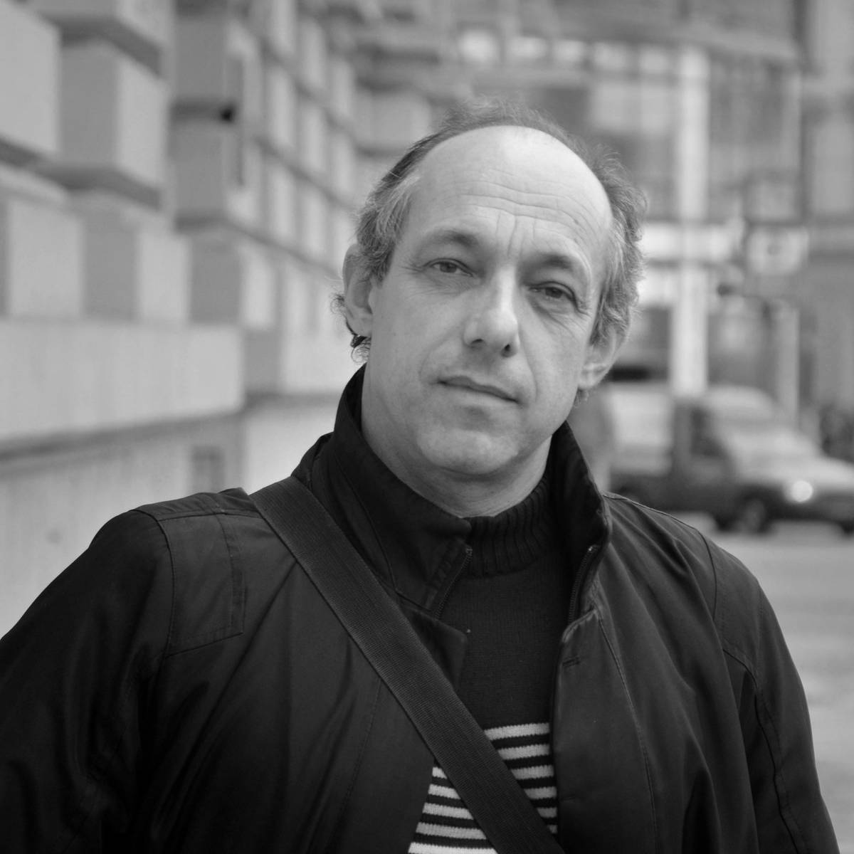 Přednáška znalce brněnského podzemí Aleše Svobody odhalí nejvíce podsklepenou část historického jádra Brna. Hosty provede sklepením, které je dnes částečně přístupné jako Labyrint pod Zelným trhem, ale i nepřístupnými sklepeními Lídlova domu, objektu divadla Na provázku a kašny Parnas. Vzhledem k vysokému zájmu doporučujeme rezervaci místa předem zde: https://www.knihovnaostopovice.cz/podrobnosti-o-ud-losti-a-registrace/tajemstvi-brnenskeho-podzemi-zelny-trh-i Knihovna Ostopovice / středa 22.10. 18:00-19:30 / vstupné dobrovolné