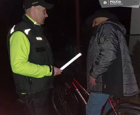 Obvodné oddelenie PZ Zákamenné avizuje nosenie reflexných prvkov