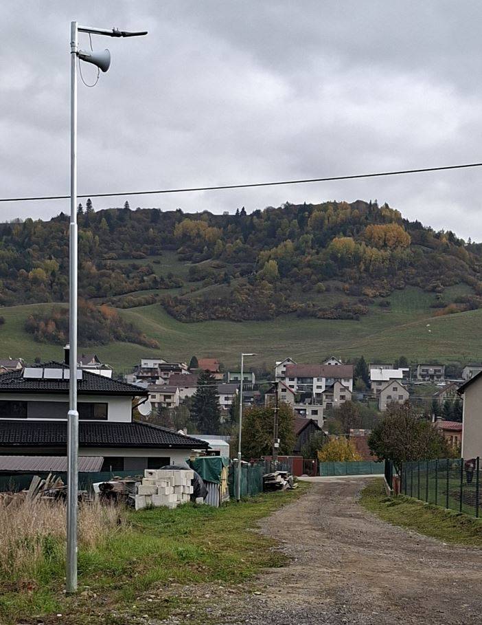 Obec Žaškov zrealizovala na jeseň 2025 ďalšie rozšírenie pouličného osvetlenia a ozvučenia v obci na uliciach Lackovská, Dymácka II., Mláčnité a aj v Tepeli, kde boli osadené nové stĺpy s výkonnými avšak úspornými svietidlami.