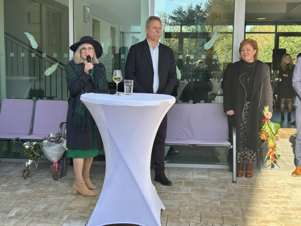 Domov Plus v Kaplici otevřel nové třetí patro budovy B s moderním zázemím a rozšířenou nabídkou služeb. Vznikl zde Domov se zvláštním režimem, Centrum aktivizačních činností a modlitebna. Nové prostory spojují péči, technologie a osobní přístup.