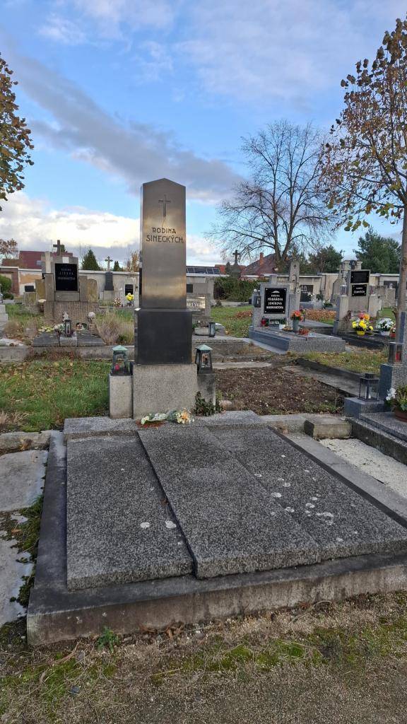 Nabídka na přenechání hrobu