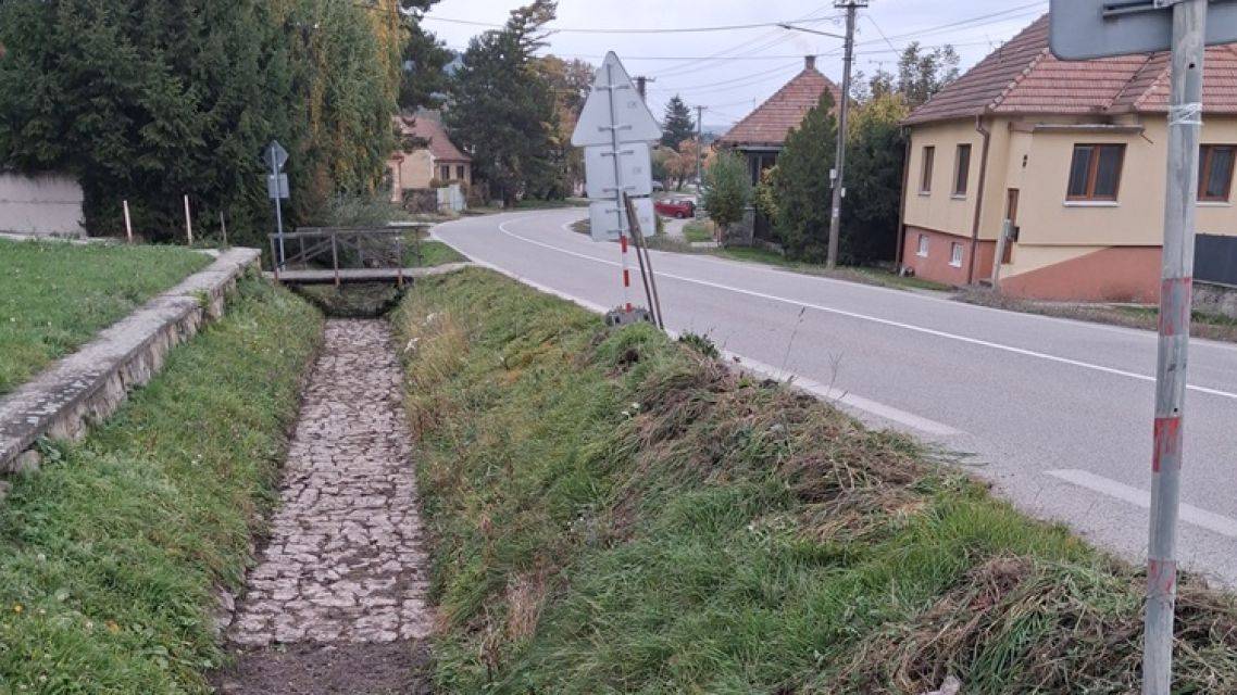 Údržba, opravy, úpravy, revízie, kosenie, či brigády. V obci Smolenice sa aj v predchádzajúcich týždňoch intenzívne pracovalo.