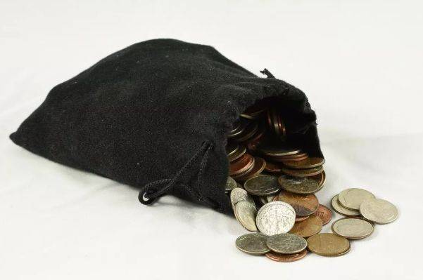 v zámecké zahradě