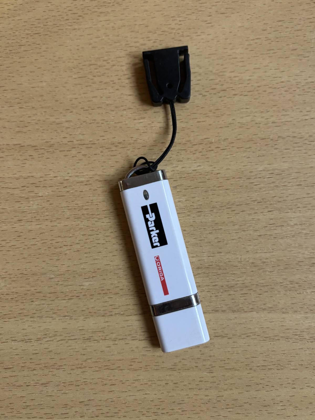 USB flash disk 2 GB, nalezen v Blažkově, k vyzvednutí na obecním úřadě.