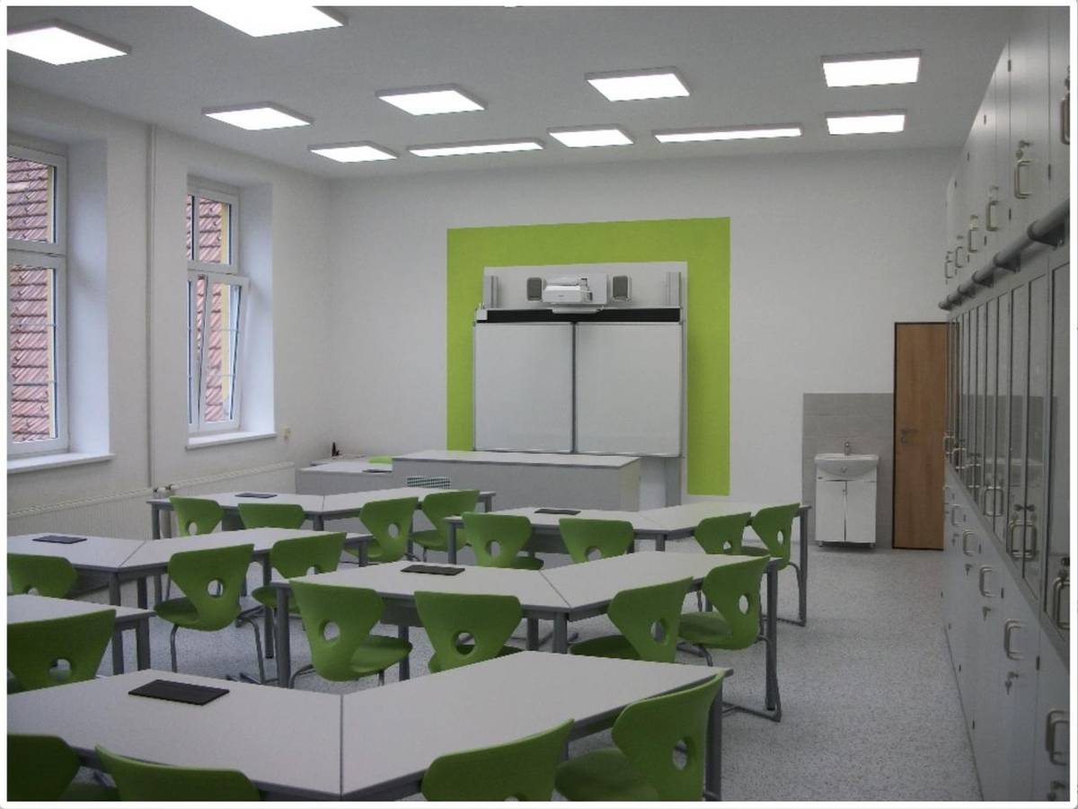 Naše základní škola má novou učebnu přírodních věd!