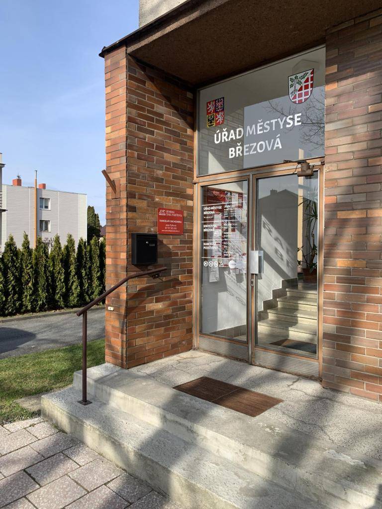 Oznámení o uzavření úřadu městyse