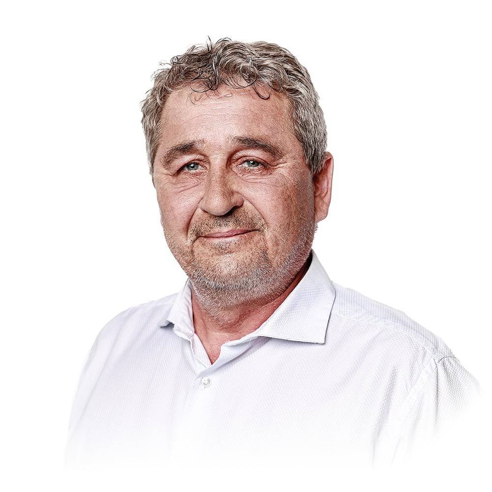 S velkou lítostí oznamujeme, že v noci z pátku 14. na sobotu 15. listopadu podlehl těžké nemoci místostarosta města MUDr. Ervin Petrikovič. V tuto chvíli již bohužel nezbývá nic jiného, než poděkovat ...