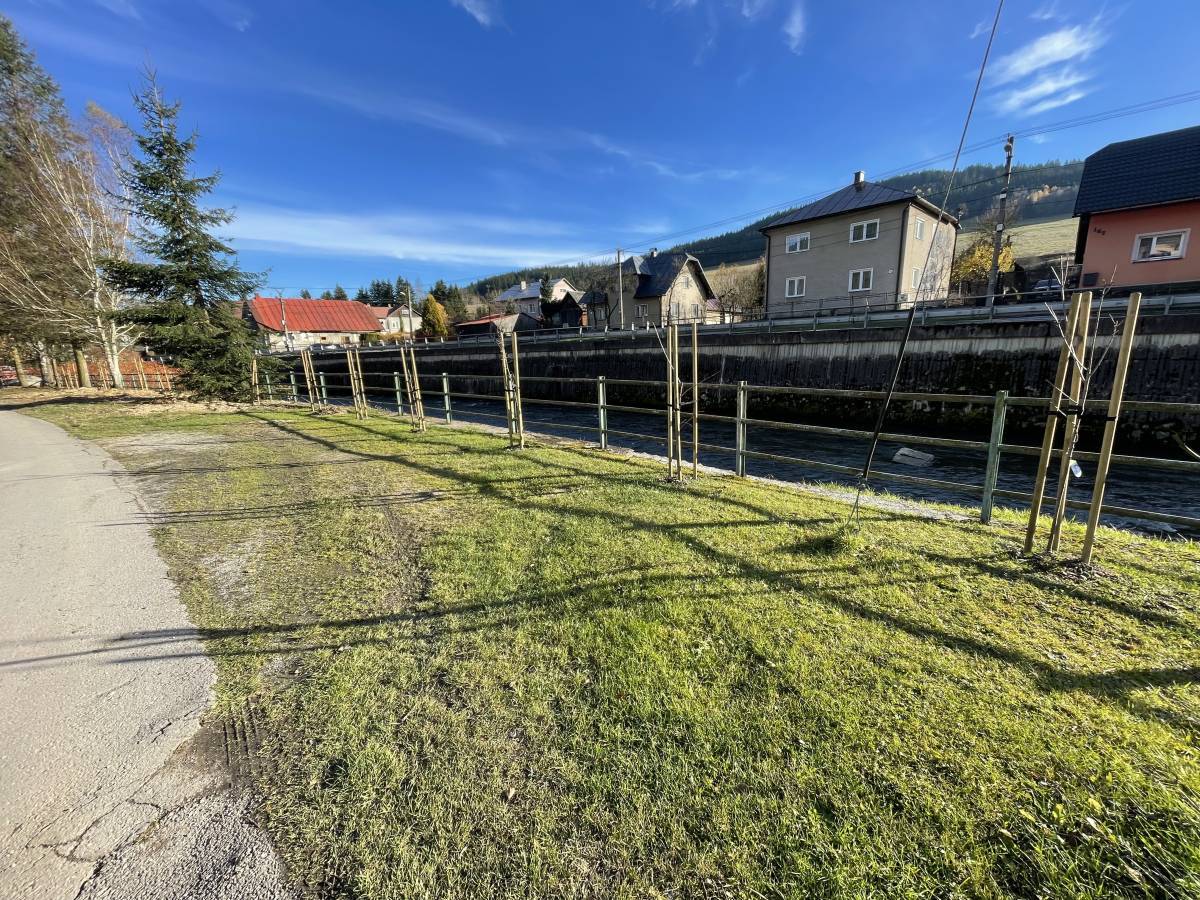 V snahe zveľadiť a zatraktívniť verejné priestranstvo pri ihrisku TJ SPARTAK Vysoká nad Kysucou sa obec Vysoká nad Kysucou zapojila do výzvy Nadácie Tipsport s projektom „Ovocná alej pri ihrisku TJ SPARTAK Vysoká nad Kysucou“. Čítať ďalej…