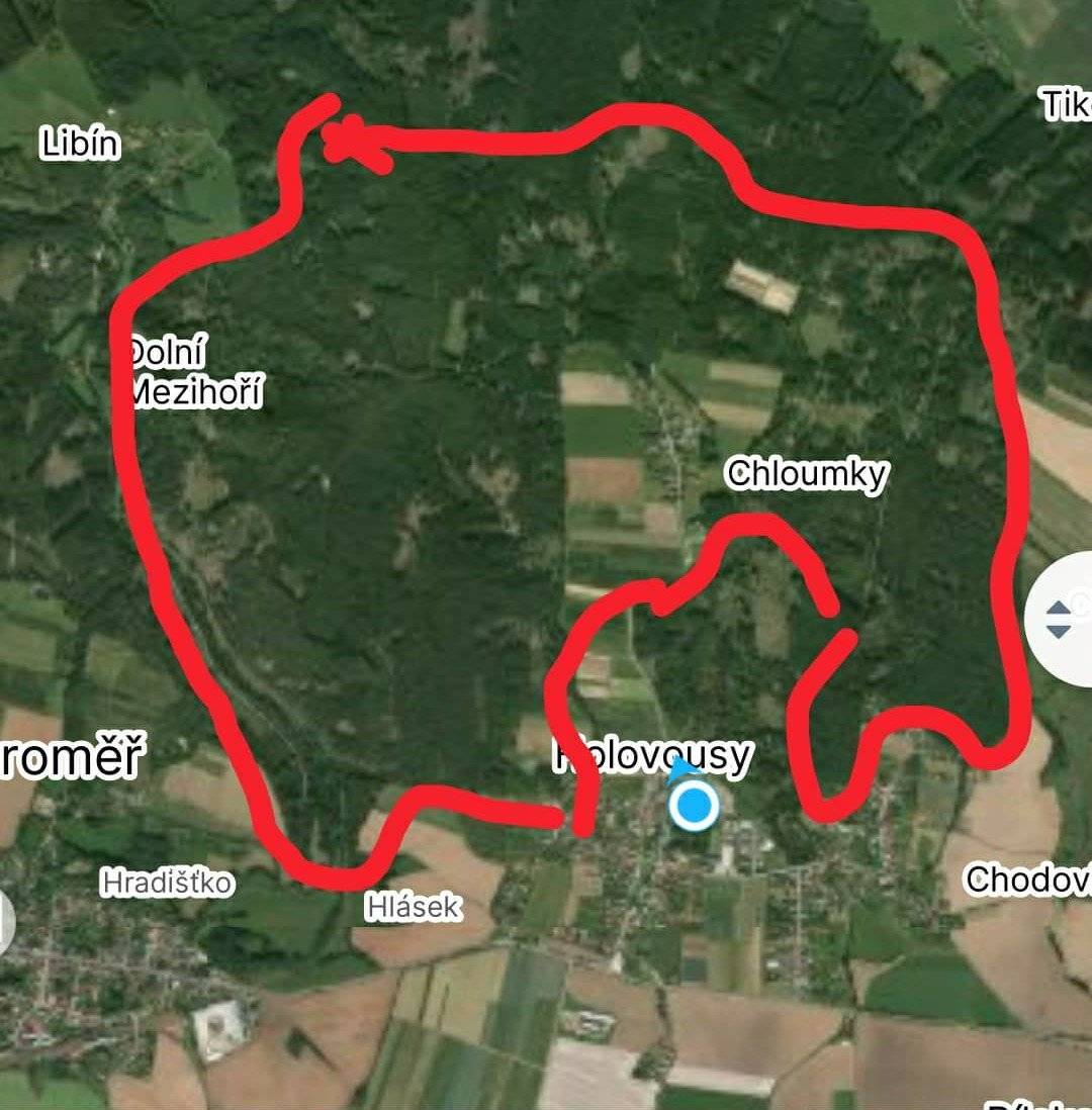 Milí spoluobčané, v sobotu 29.11.2025 od 8:00 - 16:00 hodin bude probíhat společný lov divočáků a další spárkaté zvěře loveckými zbraněmi. Žádáme proto turisty, pejskaře a ostatní návštěvníky lesa, aby v tento den nevstupovali do této lokality (okruh lesa - Chloumky, Holovousy, Chodovice a Dolní Mezihoří) - viz. obrázek přílohou. Ve vlastním zájmu a bezpečnosti. Předem děkuje MS Lověna Dobrá Voda