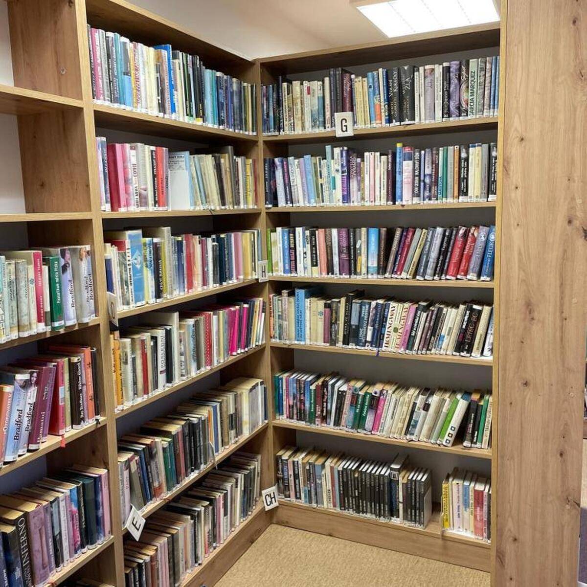 Upozornění: Obecní knihovna má od 1.12.2025 změnu otevírací doby: úterý 16,00 - 17,00 hod.