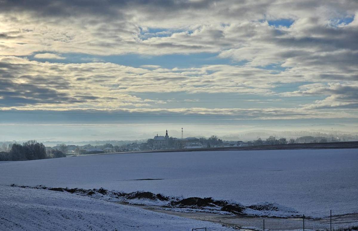 Všichni pracovníci obecního úřadu přejí občanům našich obcí pohodový, zdravý adventní čas a příjemnou přípravu na vánoční svátky.