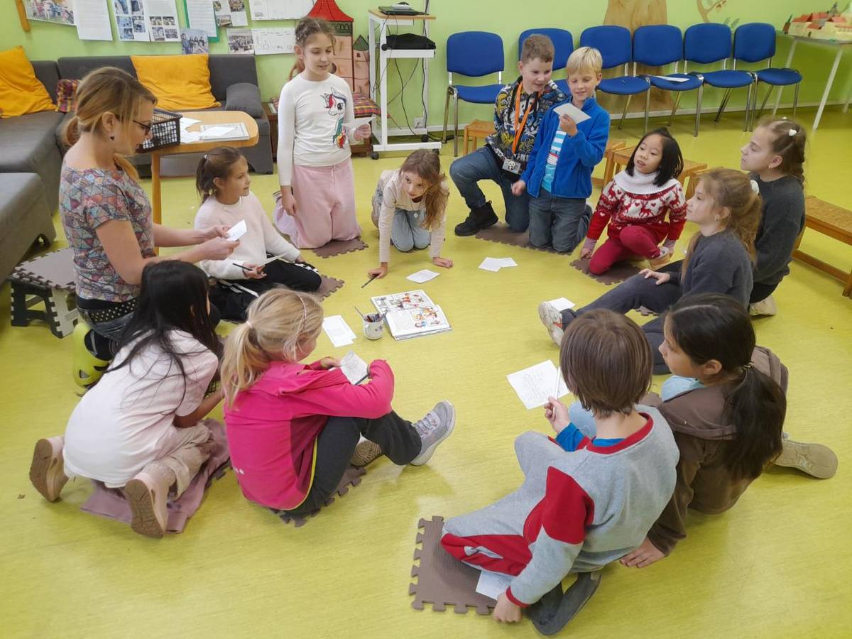 Zvyky, které patří ke svátku sv. Martina jsme se dozvěděli v knihovně.