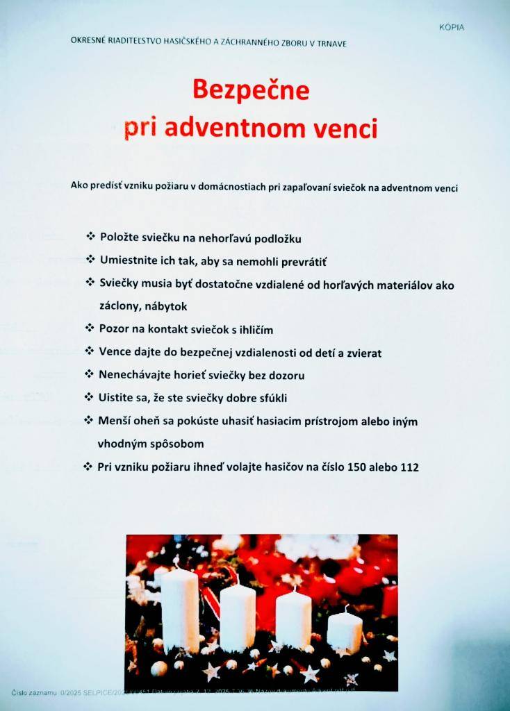 Bezpečne pri adventnom venci