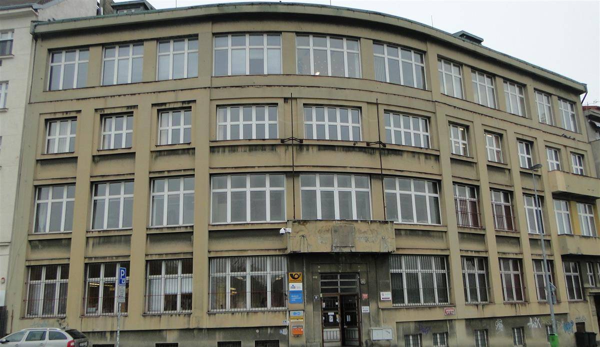 Česká pošta a.s. si dovoluje informovat o dočasné změně hodin pro veřejnost provozovny P101 – v ulici Sportovní 846/22, Vršovice, Praha 10. Rozsah hodin pro veřejnost bude omezen na nezbytně nutnou ...